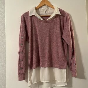 Pink sweater size medium,